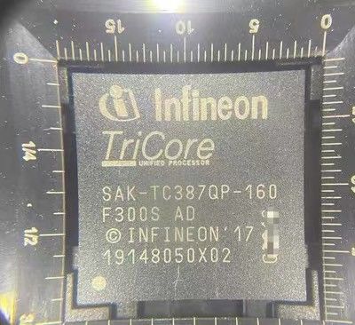 IC Wireless GPS Module SAK-TC387QP-160F300S AD Small And Compact